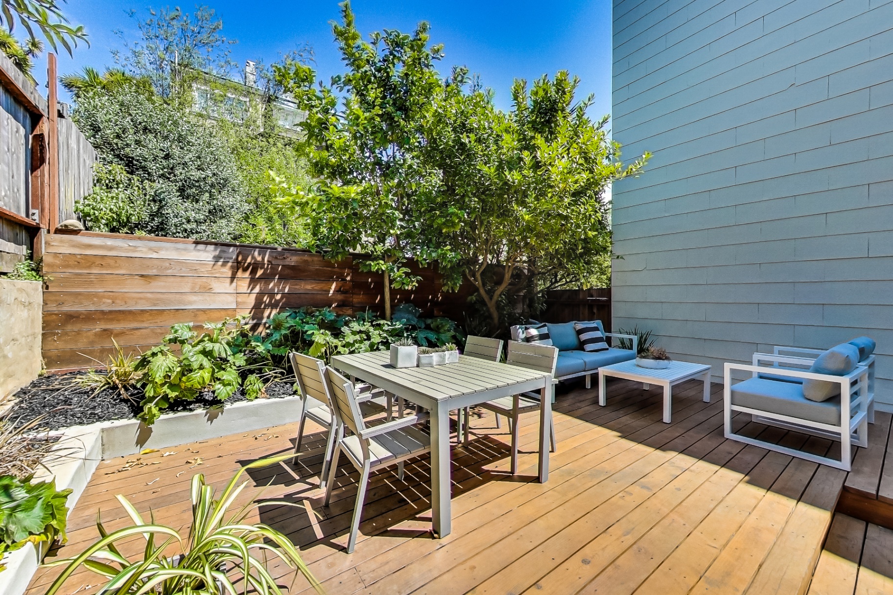 16th Street — Duboce Triangle - Image 1