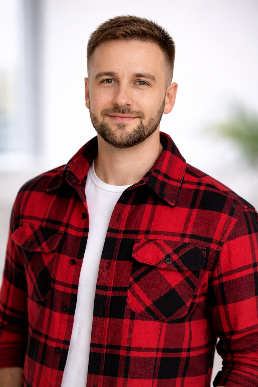 Portrait of Alex Manzyuk